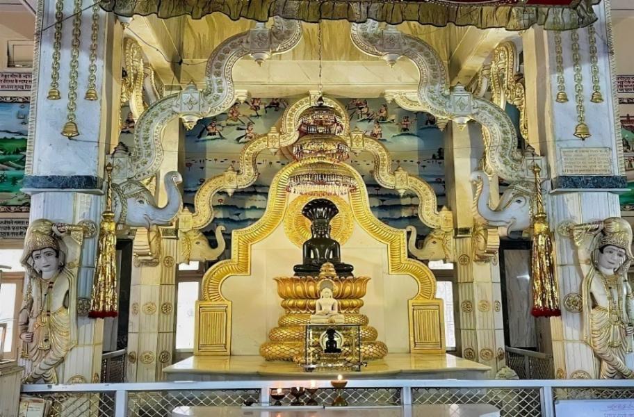 Parshwanath Jain Temple